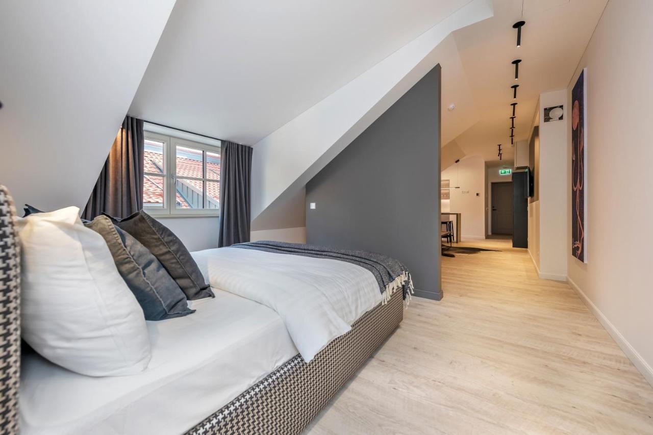 Artsy Exclusive Old Town Residence Gallery Walk 维尔纽斯 外观 照片